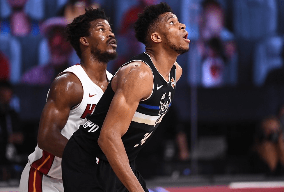 爱游戏社区-包含冲刺阶段法国杯传出新动向,密尔沃基雄鹿绝杀压哨,管理层表态——底气十足,赛季目标并未改变的词条