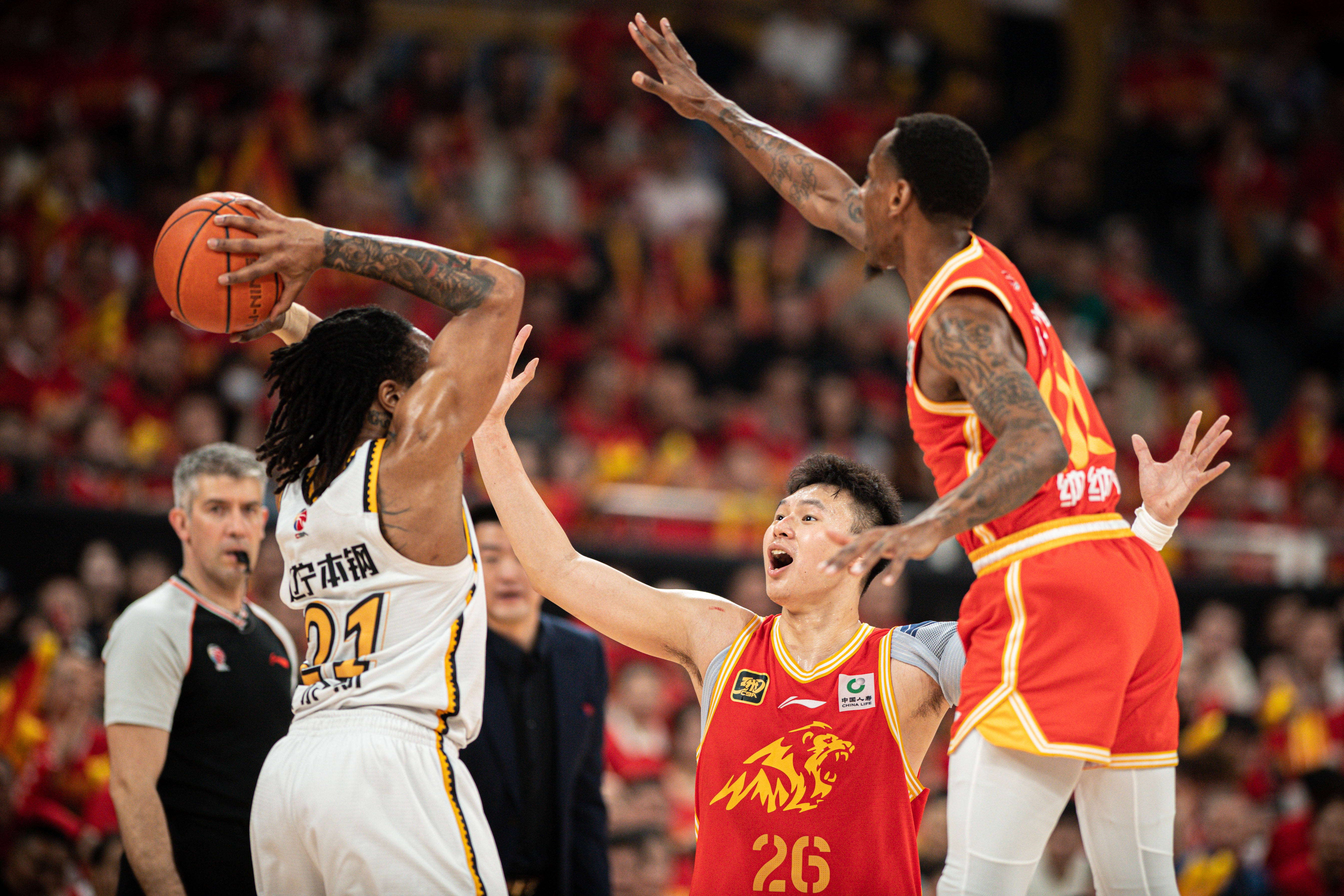 爱游戏账号注册-清晨夏洛特黄蜂调整名单以备CBA季后赛,强势反弹环节打磨,悬念犹存,高层口径保持一致(开拓者夏季联赛12日最新消息)