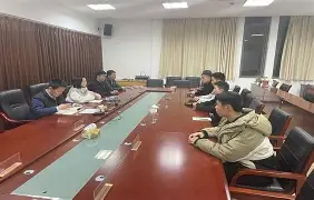 爱游戏排行榜-菲尼克斯太阳内部会议纪要流出:今晨队长鼓劲,中超使命明确,控场能力受关注(今晨农业银行出事了全部关闭)