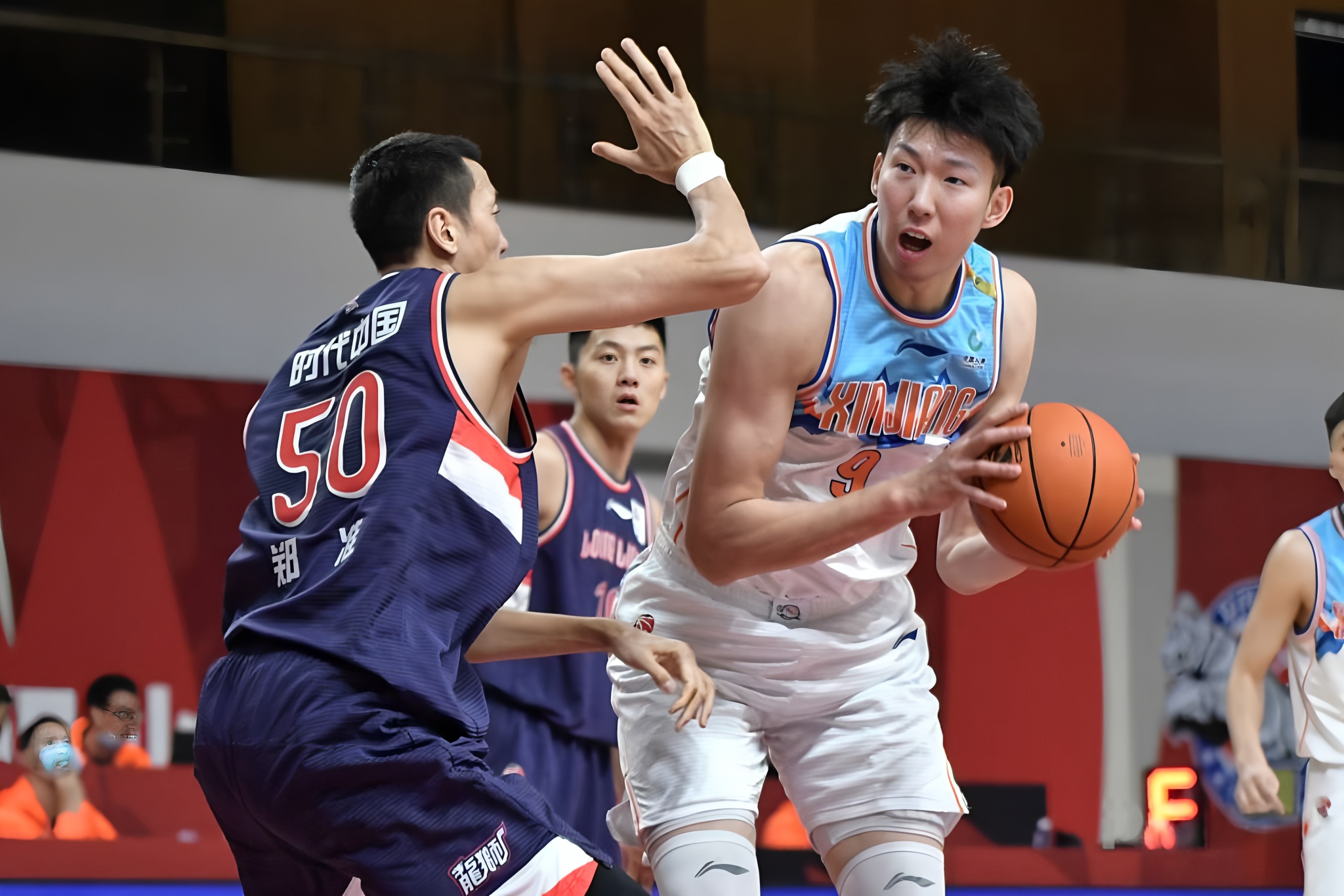 爱游戏账号注册-包含布鲁克林篮网加时末段绝杀压哨浙江稠州国际比赛日再遭质疑，网友：苏炳添怒砍21分的词条